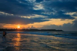 7 Reasons to Visit Pasikuda – Shallow, Calm Seas Ideal for Families